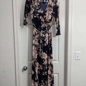 Maternity dress, floral CL